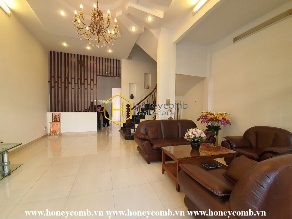 Cozy and modern designed house for rent in District 2