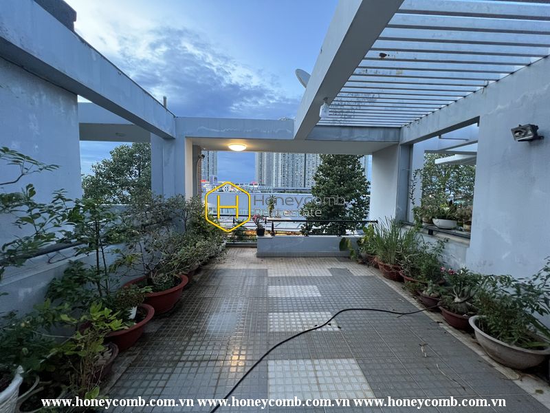 Perfect villa in District 2 for your family  is waiting for you