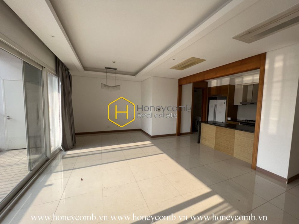 Magnificent with 3-bedroom apartment in Xi Riverview Palace for rent