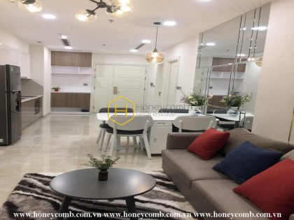 A sophisticated apartment with white tone layout and lovely balcony in Vinhomes Golden River