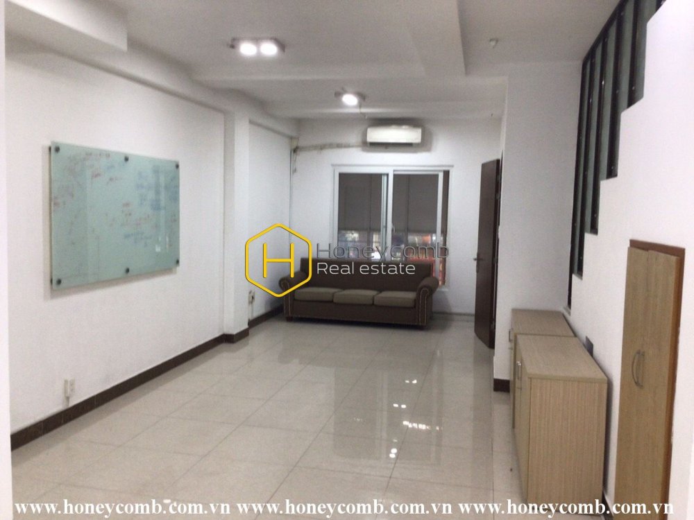 A great Villa in District 2 is for rent