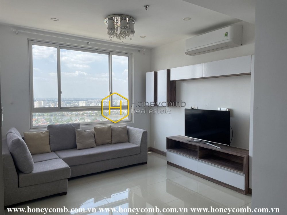 Tropic Garden apartment: a decorating minimalist space with monochrome melds