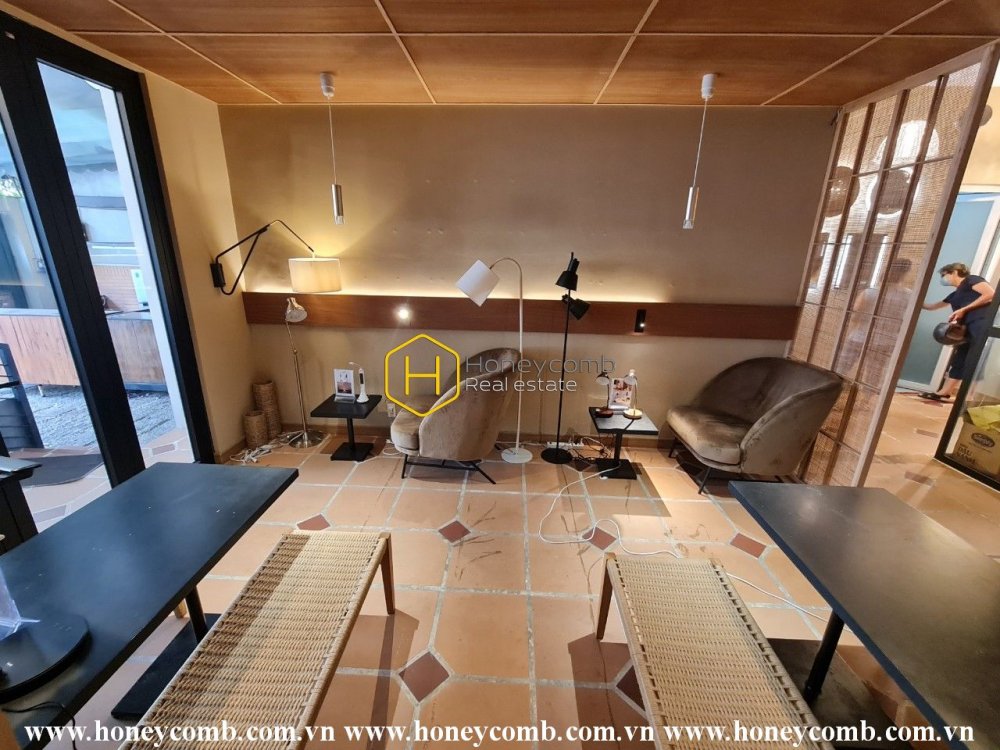 No words can express the opulent beauty of classical style in District 2 villa