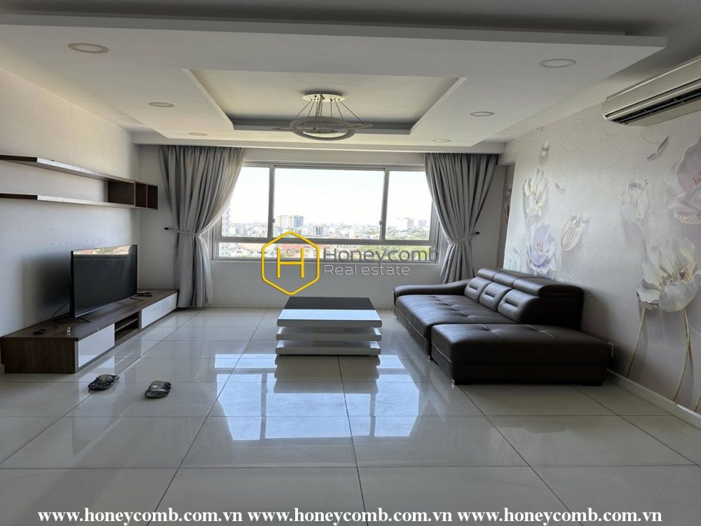 Tropic Garden Apartment: Experience Premium Living in Luxury Apartment