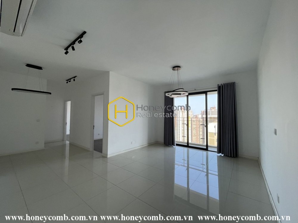 Bất ngờ với diện tích khủng và tầm view cực đỉnh trong căn hộ chưa nội thất ở Estella Heights