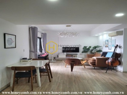 Căn hộ 2 phòng với tầm nhìn đẹp, ở tầng cao tại Masteri Thảo Điền cho thuê