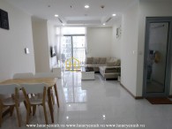 Glamorous apartment in Vinhomes Central Park  for rent