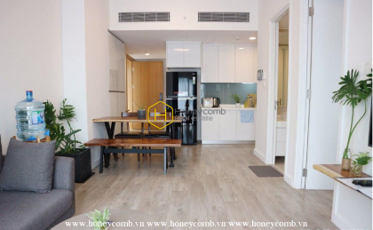 The Gateway apartment : wooden furniture and vintage style