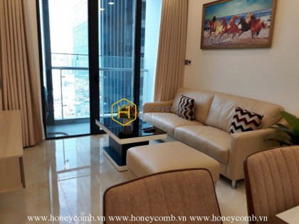 Căn hộ 1 phòng ngủ đơn giản nhưng rộng rãi cho thuê tại Vinhomes Golden River