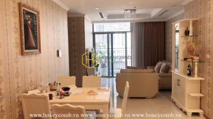 Vinhomes Central Park apartment for rent – Perfect mixture of modern and retro style