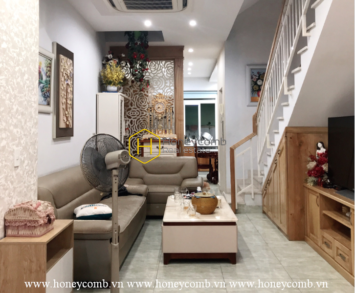 A classic house in District 2 with gorgeous design and full amenities are waiting for you