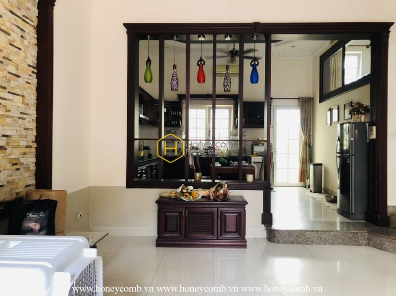 High class living in this deluxe villa for rent at District 2