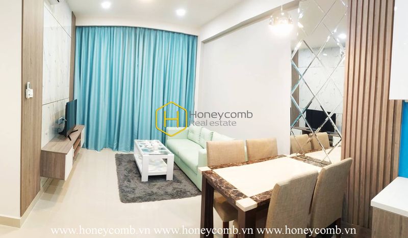 Feel the sense of intimacy and rusticness in this The Sun Avenue apartment