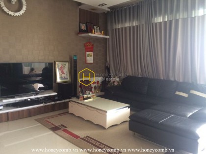 Modern furniture and nice view apartment for rent in The Estella