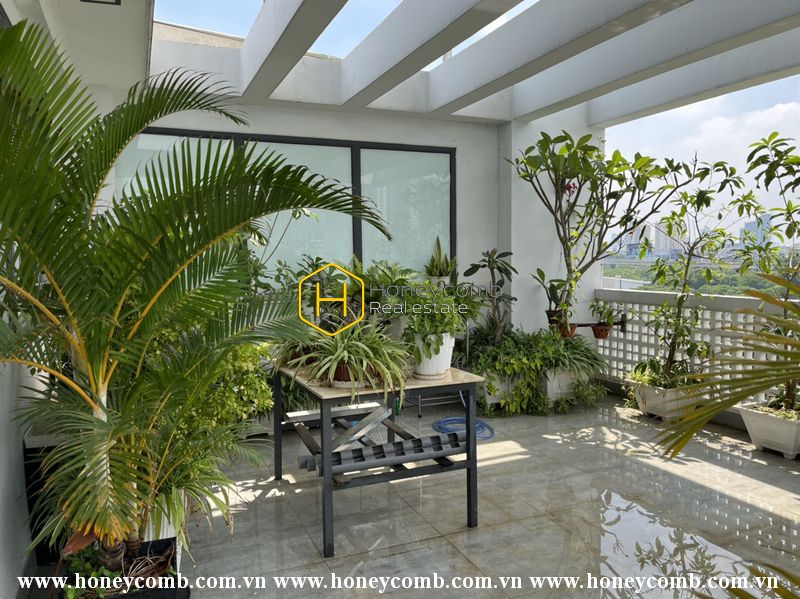 District 2 villa: a strong proof of modern and stylish life