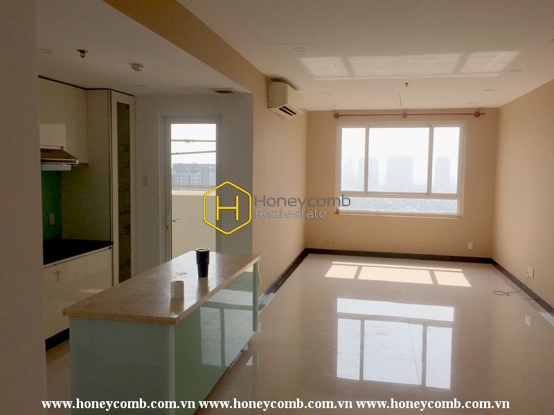 Everything could be more interesting with this Tropic Garden unfurnished apartment