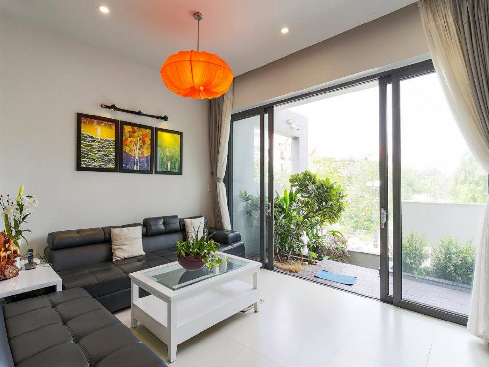 Fantastic! This amazing villa with modern amenities is for rent at affordable price in District 2