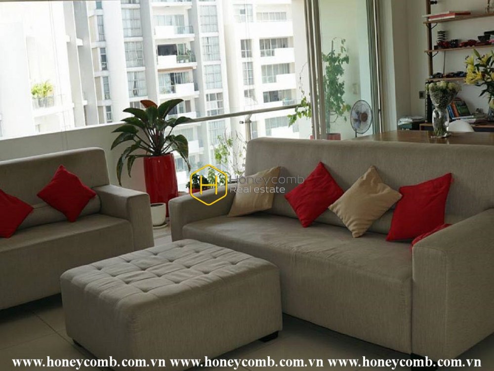 A charming apartment with swimming-pool view in The Estella