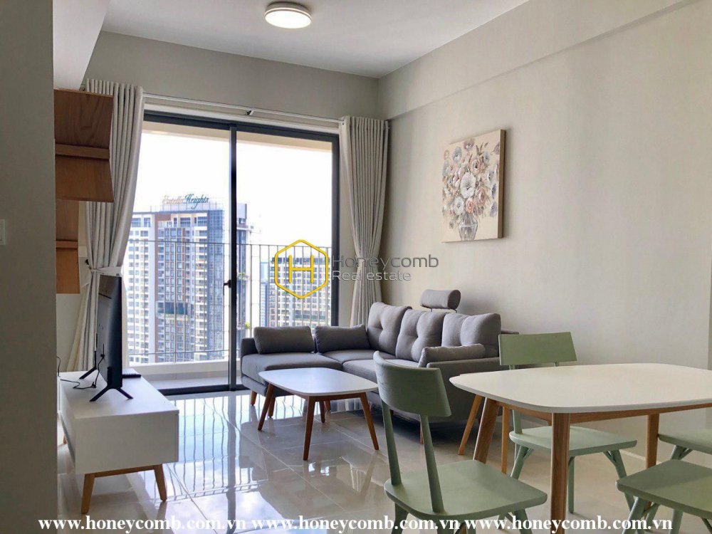 Beautiful furniture & Sunshiny apartment now leasing in Masteri An Phu
