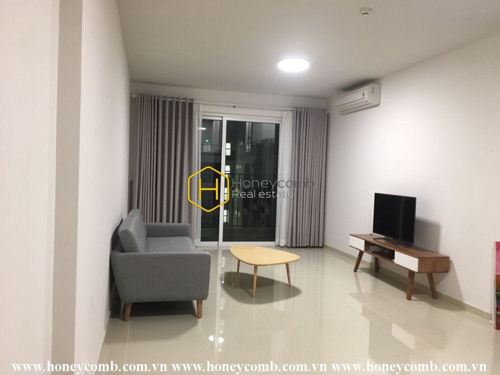 Một căn hộ tràn ngập ánh sáng với khung cảnh thành phố rực rỡ chỉ có ở Vista Verde