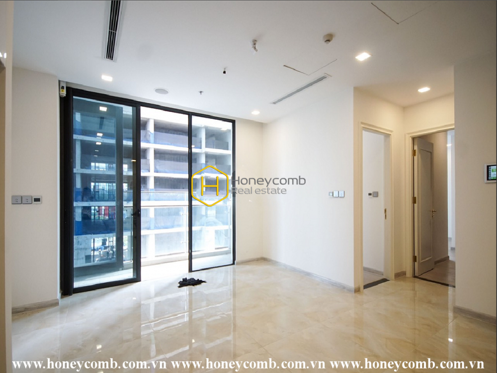 Căn hộ ngập tràn ánh nắng không nội thất ở Vinhomes Golden River