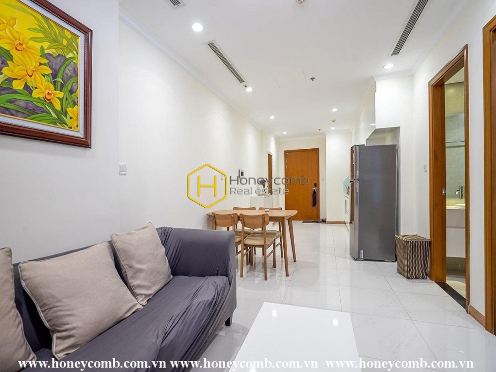 Thiết kế đơn giản trong căn hộ Vinhomes Central Park tạo nên sự ấm áp cho gia đình bạn