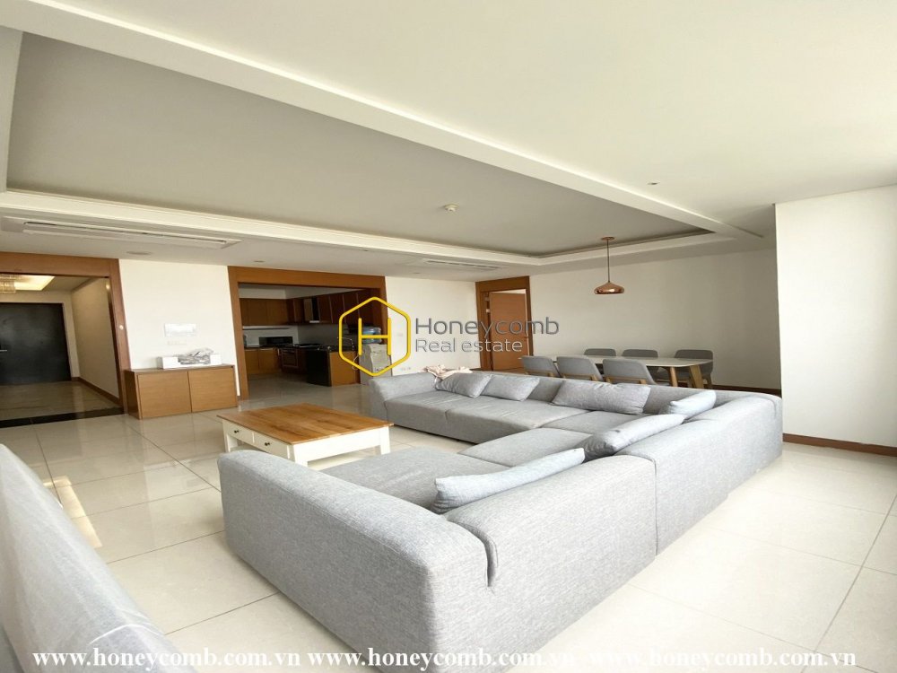 A splendid apartment in Xi Riverview Place inspires the architecture art