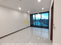 Lovely white unfurnished apartment in Sunwah Pearl