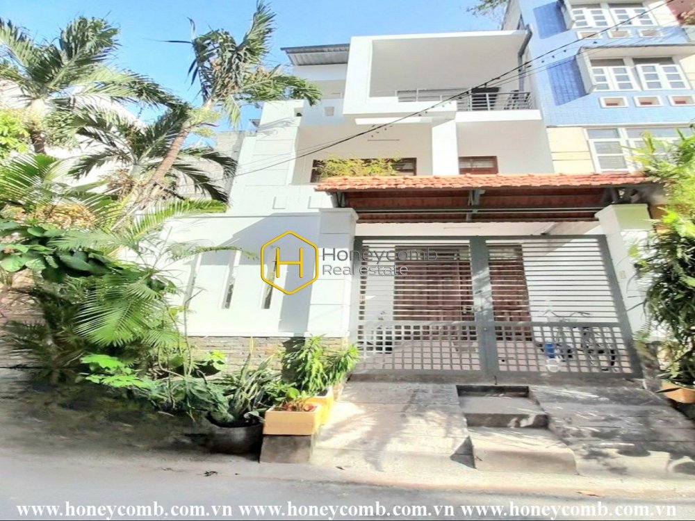 Perfect villa in District 2 for your family  is waiting for you