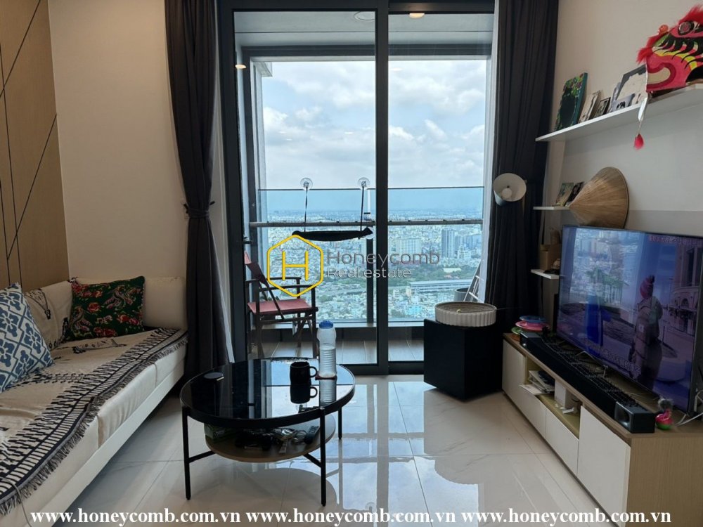 Cho thuê căn hộ cao cấp với bố cục rạng rỡ và khung cảnh toàn thành phố lãng mạn tại Sunwah Pearl