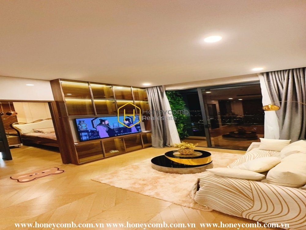 You may have a crush on this Lumiere Riverside contemporary apartment