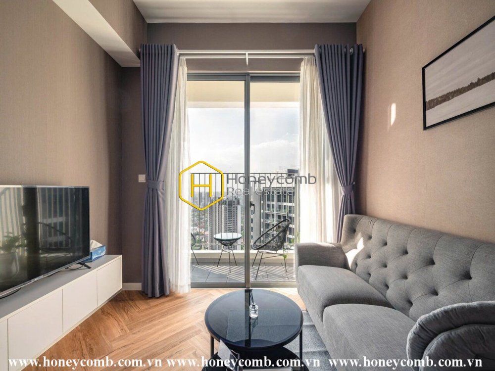 Căn hộ Masteri An Phu làm nổi bật nội thất tối với lối thiết kế độc đáo cùng những điểm nhấn đầy màu sắc