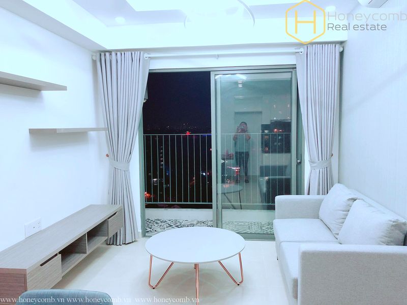 Căn hộ 2 phòng ngủ với hướng nhìn ra thành phố tại Masteri Thảo Điền cho thuê