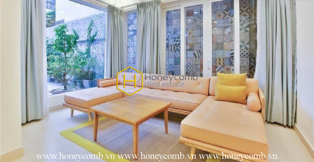 Live the uptown urban lifestyle you crave with this deluxe Villa in District 2 for rent