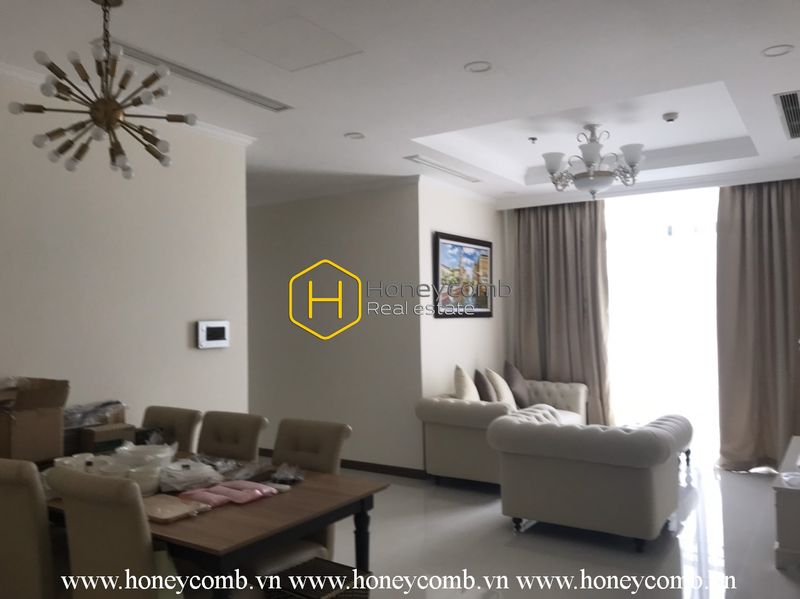 Sống trong căn hộ rực rỡ này ở Vinhomes Central Park chắc chắn sẽ không khiến bạn thất vọng