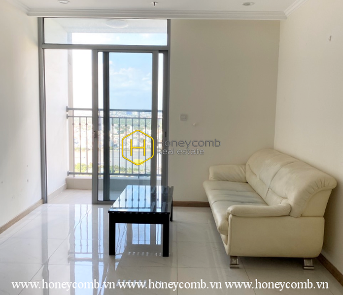 Căn hộ với thiết kế chuyển tiếp cùng nội thất bằng gỗ cổ điển cho thuê tại Vinhomes Central Park