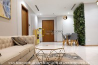 Feel the elegance of life in this beautiful apartment for rent in Vinhomes Central Park