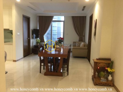 The classical apartment with wooden furniture in Vinhomes Central Park for lease
