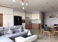 Airy and well-lit apartment with full amenities in Vinhomes Golden River