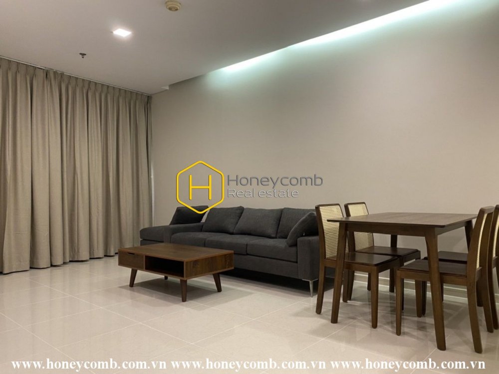 Căn hộ thiết kế đơn giản với không gian ấm cúng và khung cảnh thơ mộng