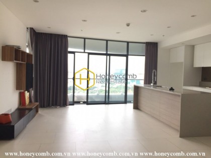 The unfurnished 3 bedrooms-apartment with extraordinary view from City Garden