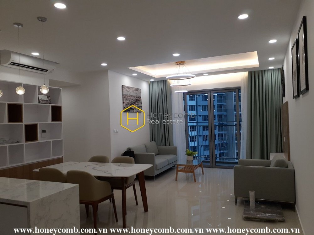 Ready to live in such an amazing Palm Heights apartment for rent?