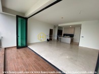 Personalize your style in this unfurnished apartment with bright tone and spacious space in D’edge Thao Dien