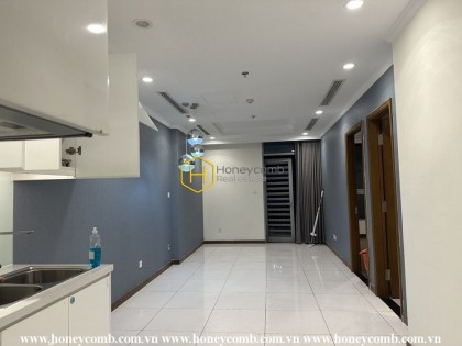 How well lit it is in this unfurnished apartment at Vinhomes Central Park