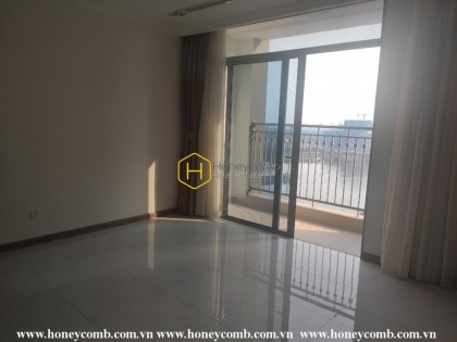 Spacious and unfurnished apartment in Vinhomes Central Park