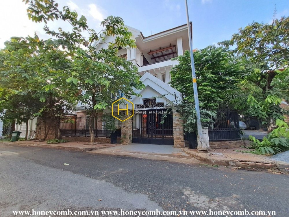 Discover the opulent beauty in this classical villa at District 2