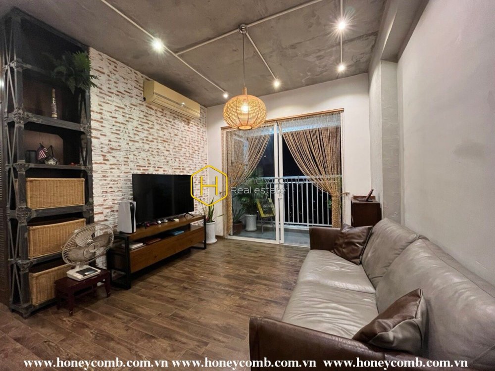 You may just want to live in this stunning apartment in Tropic Garden