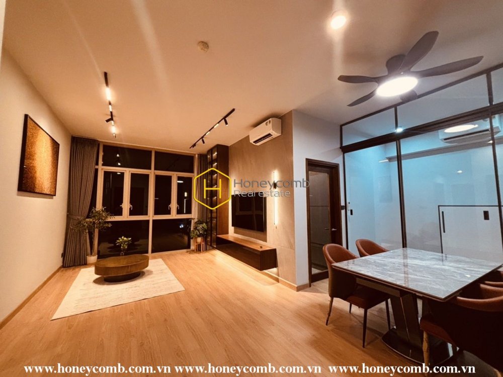 Căn hộ với 2 phòng ngủ sắc màu đang cho thuê tại The Vista