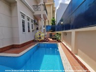 A top villa for rent with bright layout and romantic paranomic view in District 2