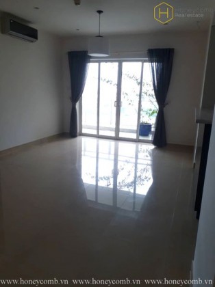 River Garden 4 beds apartment with river view